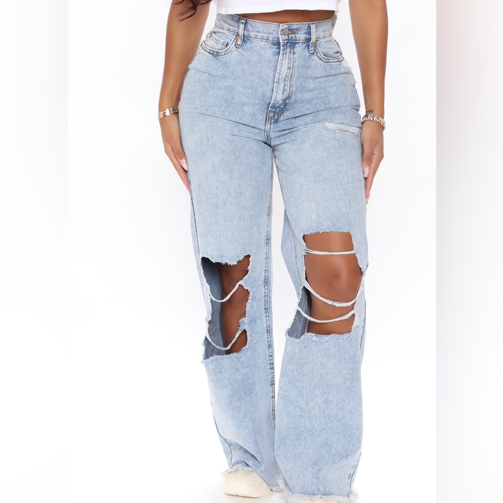 Fashion nova wide jeans brand new.